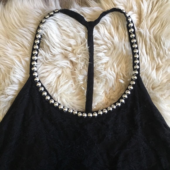 Daytrip Lace Tank with Ruffles - Picture 5 of 6